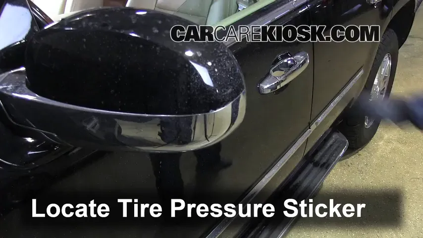 2008 Cadillac Escalade 6.2L V8 Tires & Wheels Check Tire Pressure
